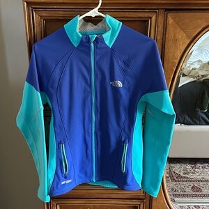The North Face Women's windstopper Blue and Teal Ski Jacket Small